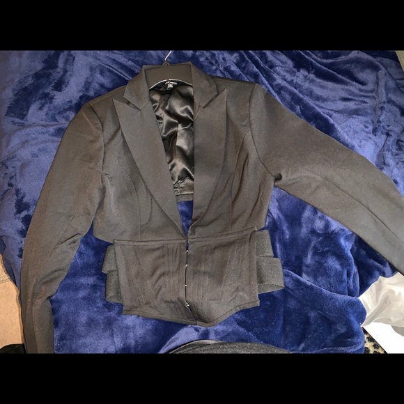 Black Fancy blazer - Picture 2 of 2